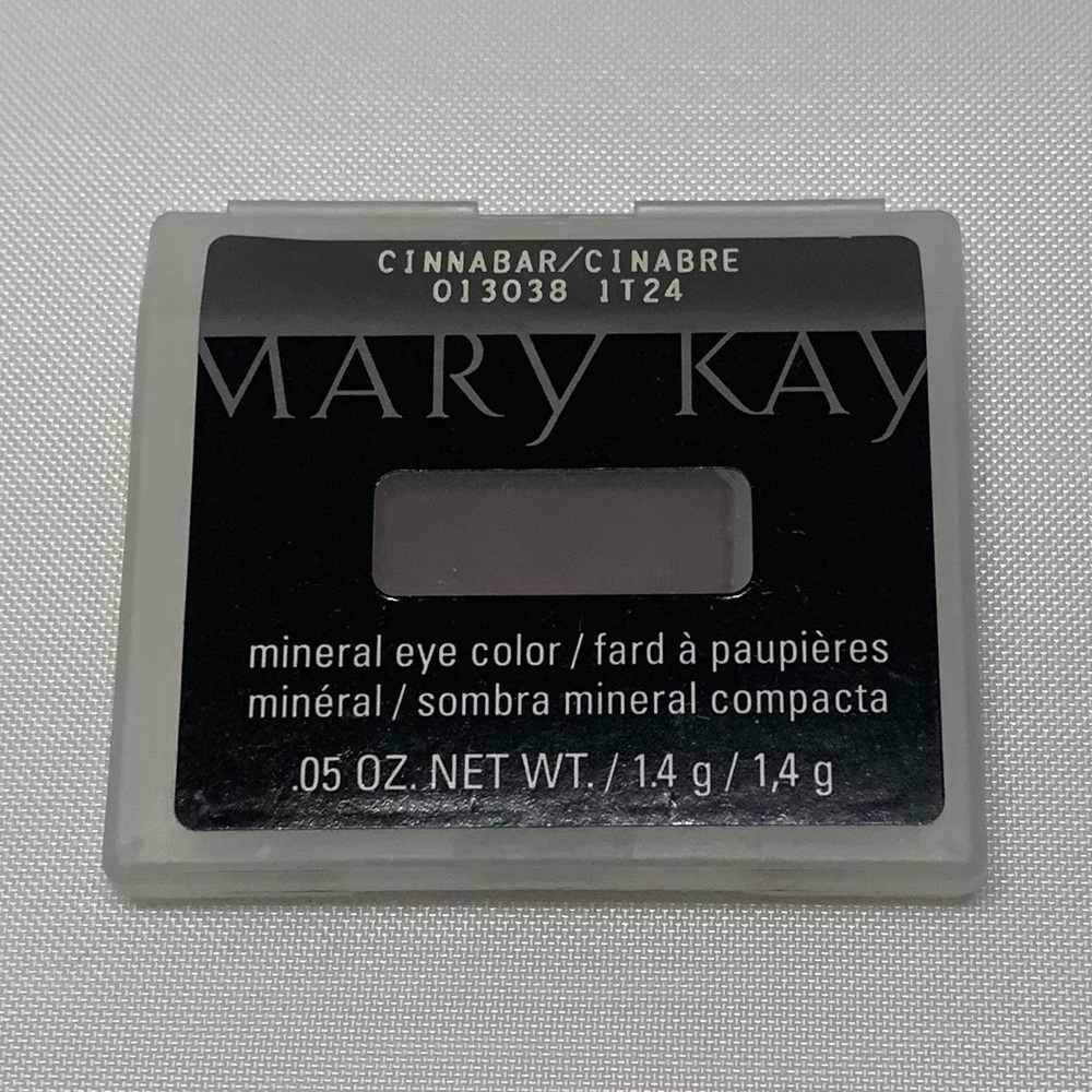 Mary Kay Mineral Eye Color in Cinnabar